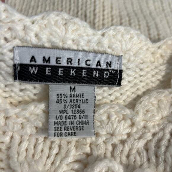 VTG American Weekend M Ivory Floral Embroidered Cable Knit Sweater Cottage Core - Picture 8 of 9